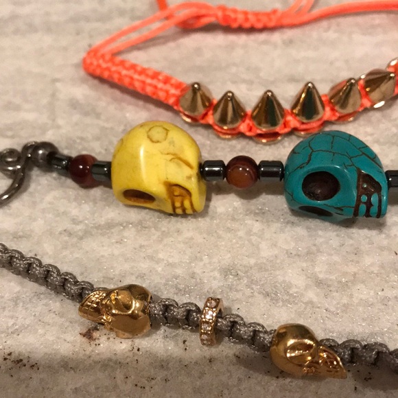 Bracelets - Picture 2 of 3